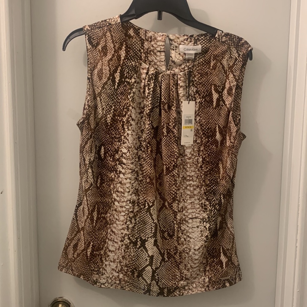 CALVIN KLEIN SNAKE PRINT PLEATED TANK BLOUSE medium - Picture 3 of 12